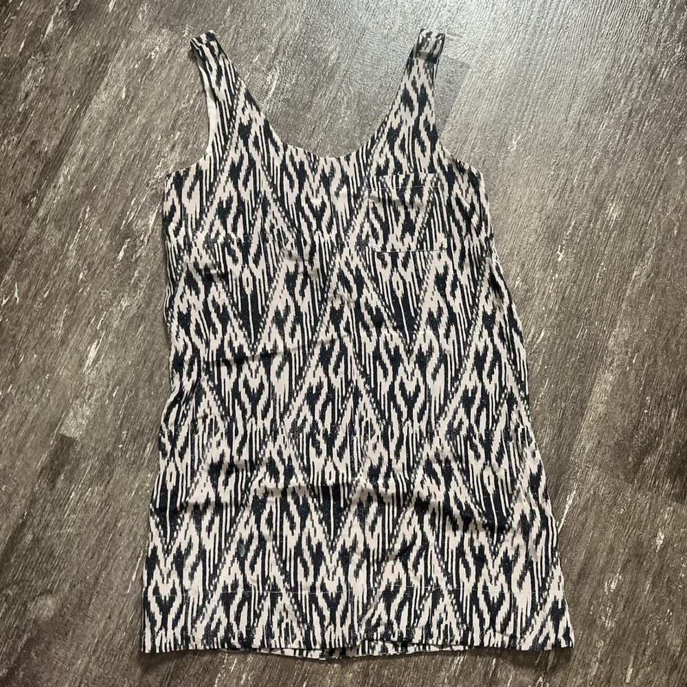 Joie Women's XS Sleeveless Tank Top Black Beige Ikat Print Silk Blend